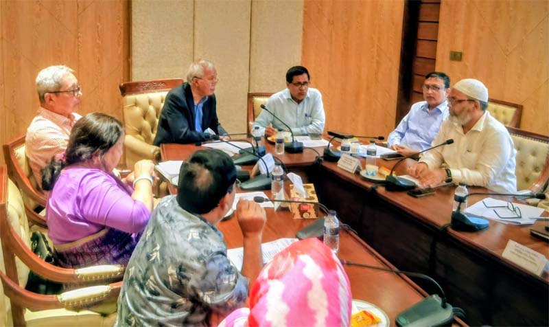 চলতি ডিসেম্বরেই পার্বত্য চট্টগ্রামে ই-লার্নিং স্কুল চালু করা হবে – পার্বত্য উপদেষ্টা